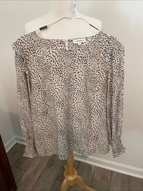 eesome Ecru and Black Dalmatian-Print Long-Sleeve Blouse